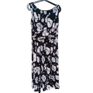 Perceptions Sleeveless Floral A-Line Dress‎ Sz M